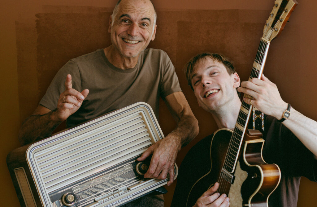 Leo en Marius Blokhuis in het theater.