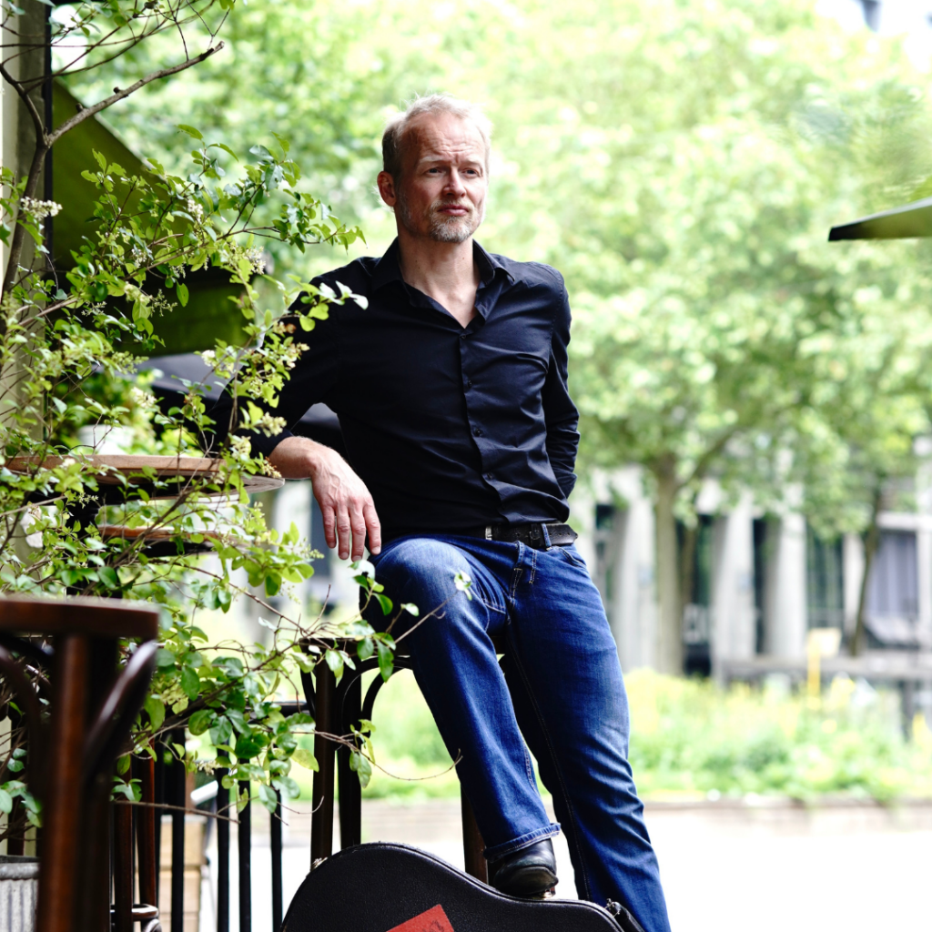 Britta Maria en Maurits Fondse in het theater.